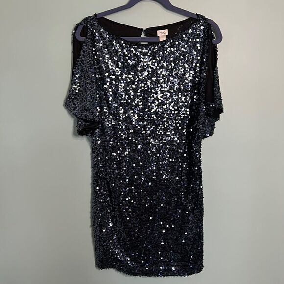 Cache Cold Shoulder Sequin Dress - Picture 1 of 8
